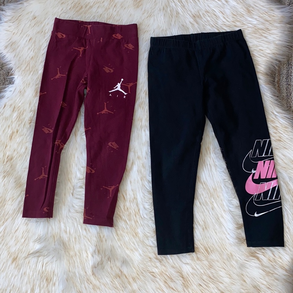 Jordan/Nike. M/6x. Black/Burgundy